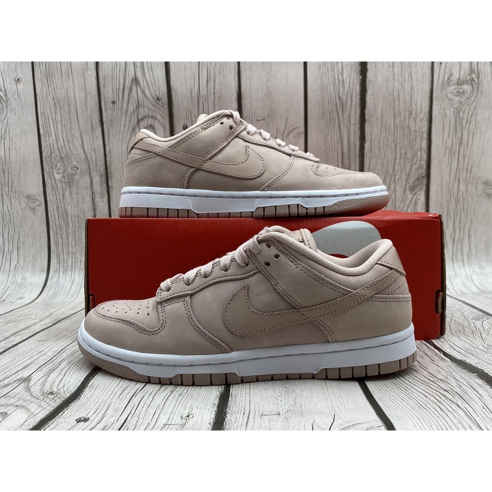 Nike Women's Dunk Low Premium Soft‎ Pink Size 5 DV7415‑600